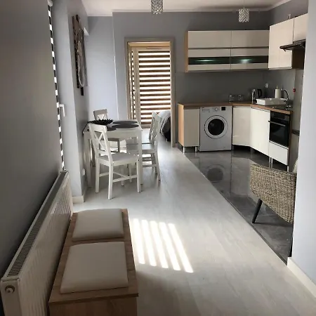 Apartman Apartament Helen Cesarskie Ogrody *